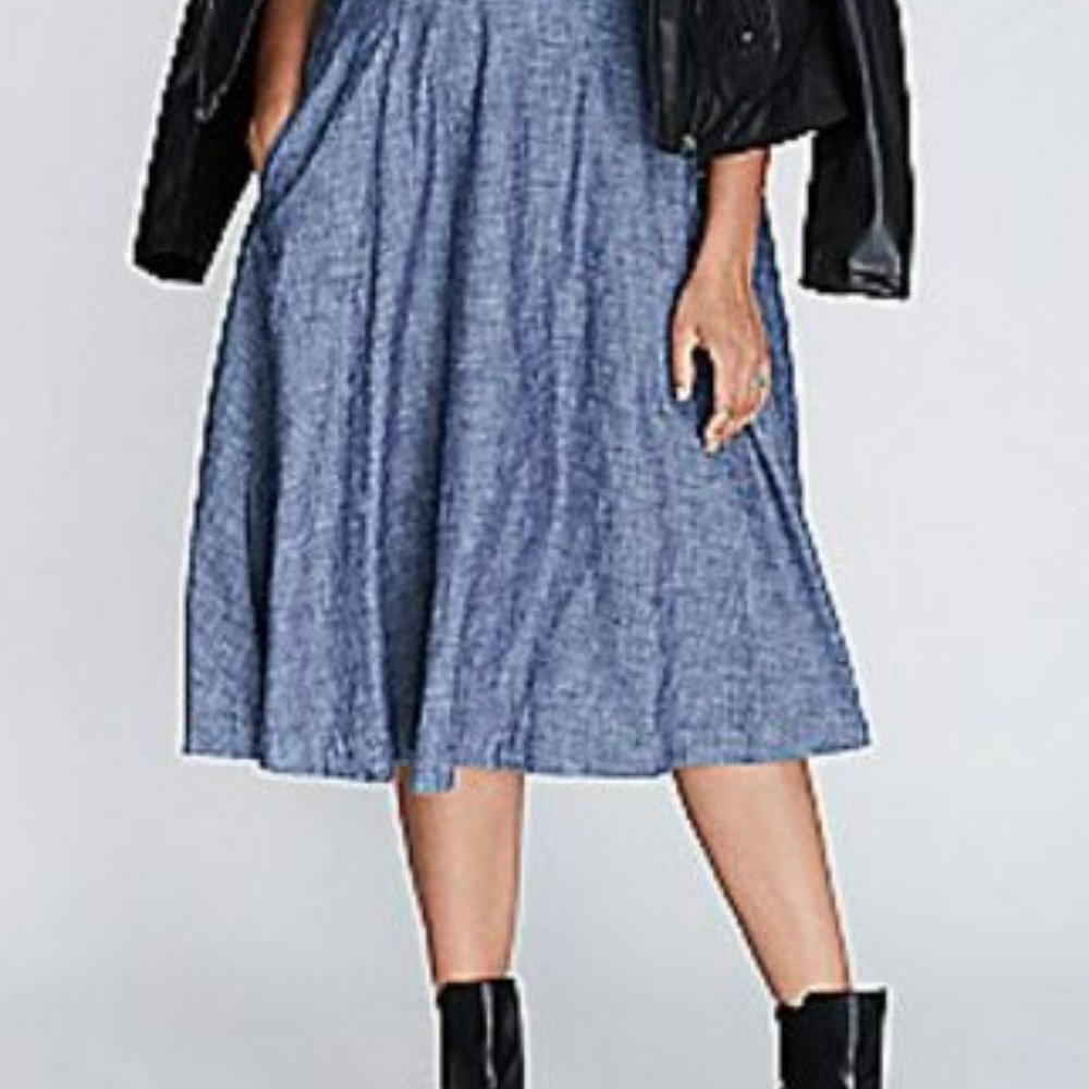 Must Have for Spring: Chambray Skirt with Pockets!